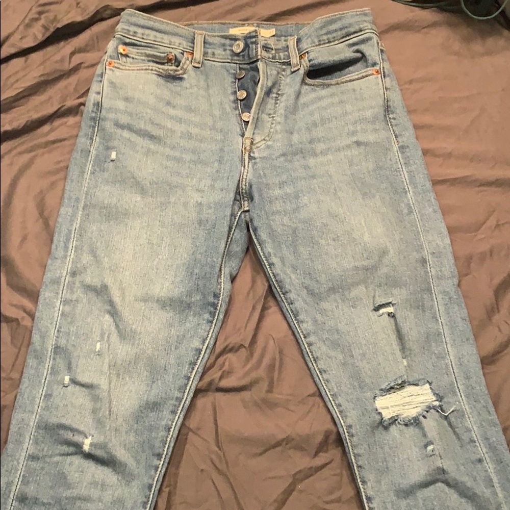 Levi’s high waisted Skinny Jeans size 27